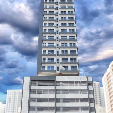 Апартаменты Afaq Tower Манама Экстерьер фото